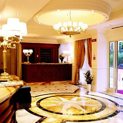 Hotell Sunrise 4*